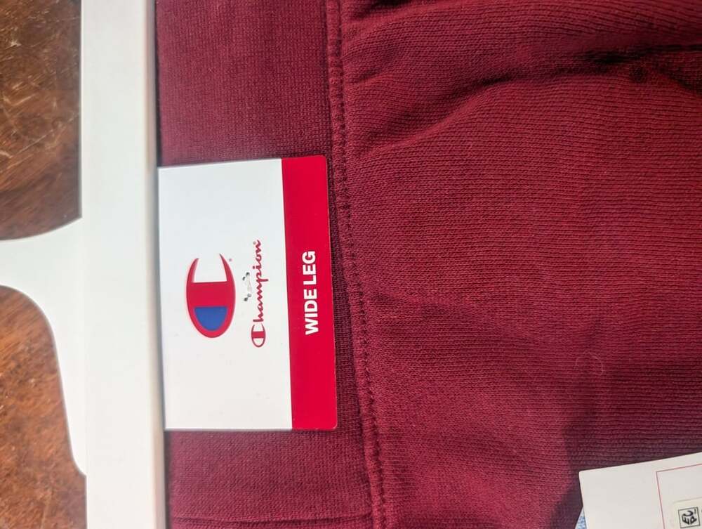 Champion Iconic Puddle Pant Size S Cabernet Wide Leg